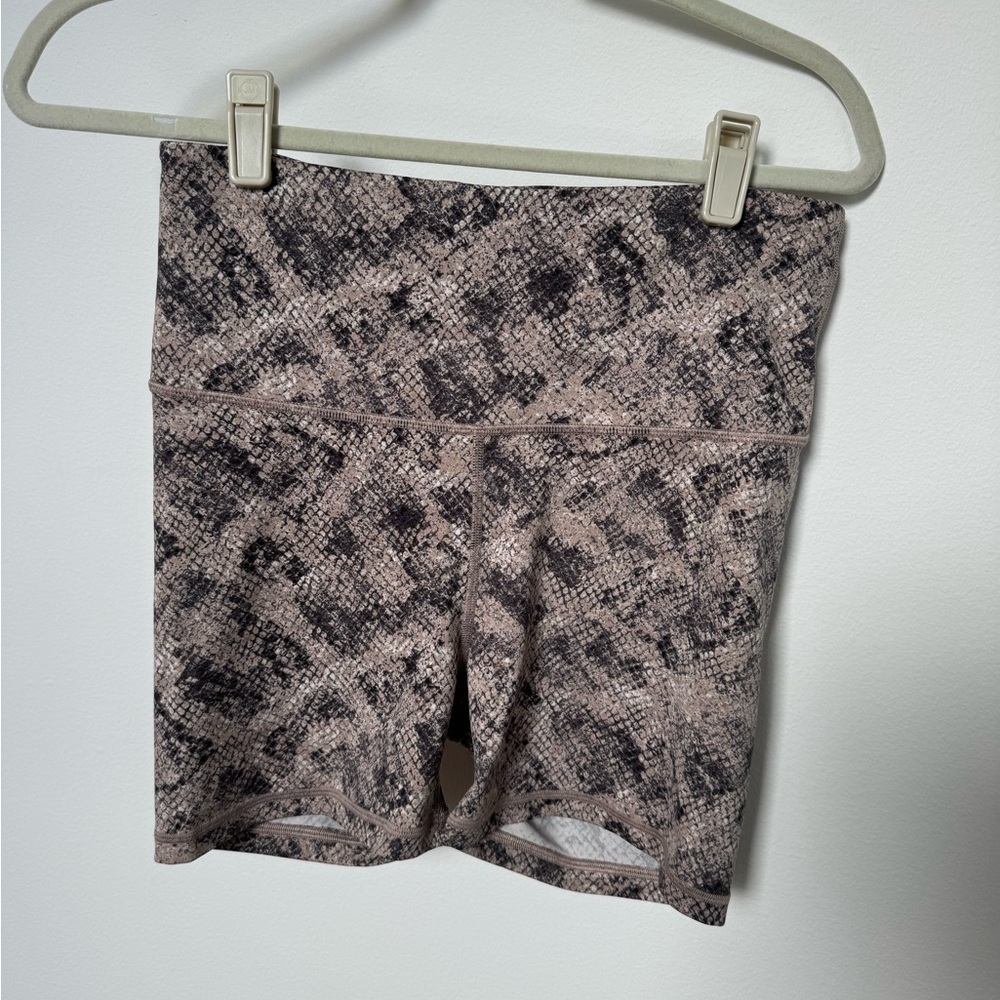 GAP Snakeskin Print Shorts
